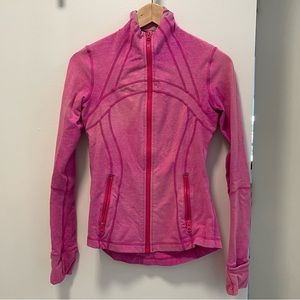 Lulu define jacket